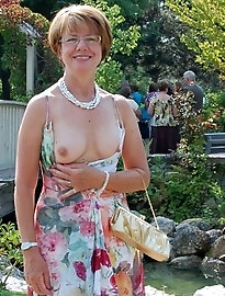 German damsels want to touch the boyfriend