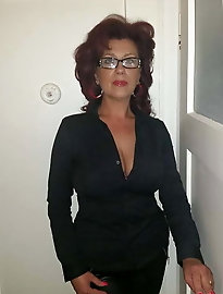 Serbian MILF Duska