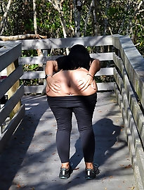 Mature milfs and gilfs from OlderWomanFun