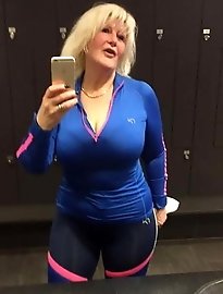 Sisata Bosanka-Bosnian MILF Sehada