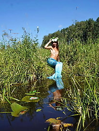 Older damsels as you like