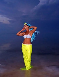 Experienced girlfriend flaunts her breasts