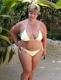 Aged mademoiselle gets ready for fuck